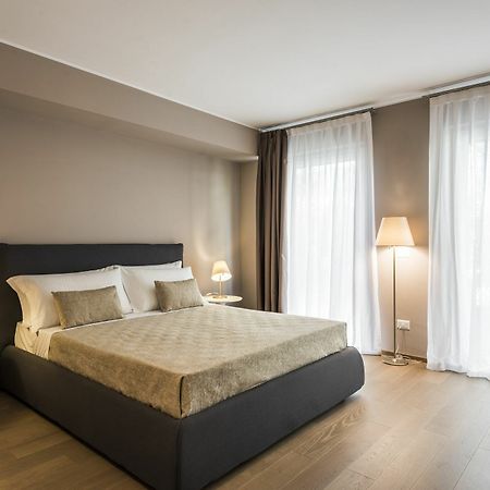 Myplace Corso Como 11 Apartments Мілан Екстер'єр фото