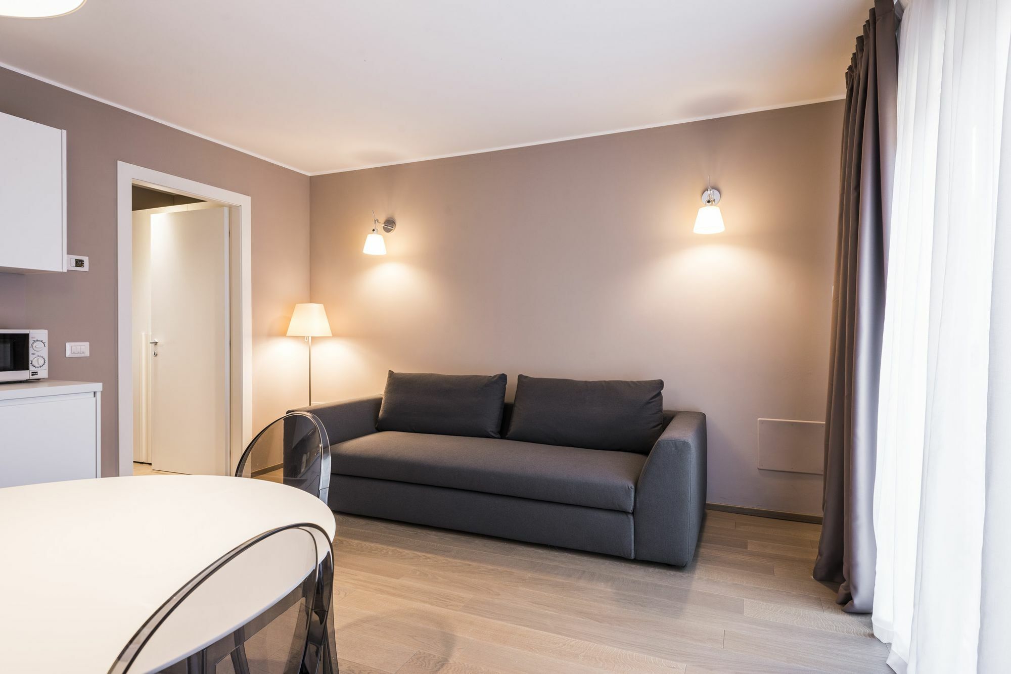 Myplace Corso Como 11 Apartments Мілан Екстер'єр фото