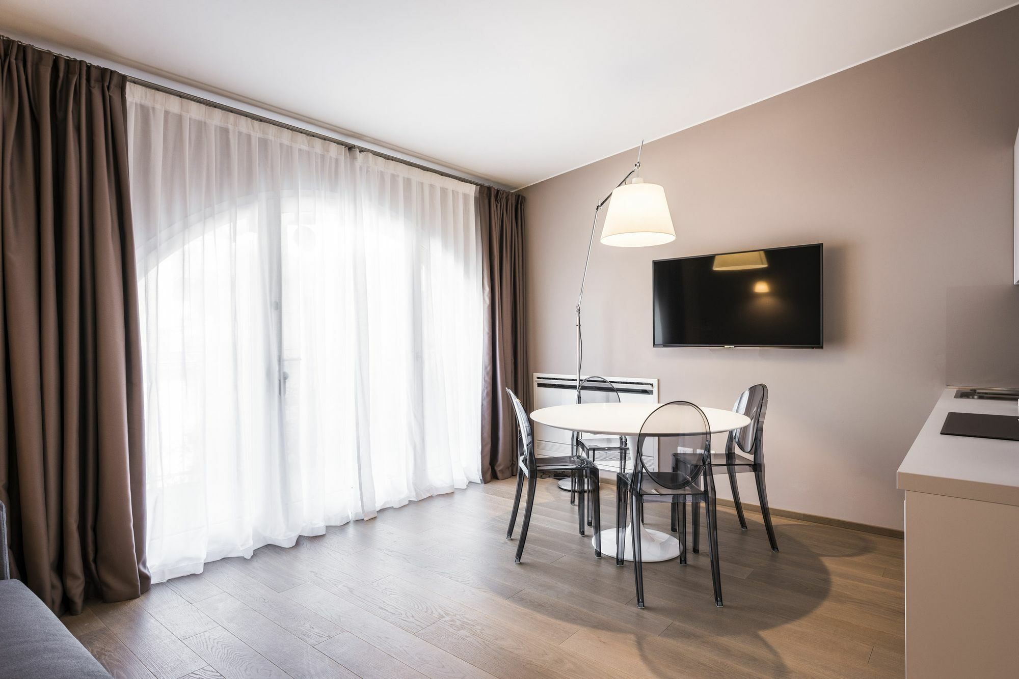 Myplace Corso Como 11 Apartments Мілан Екстер'єр фото
