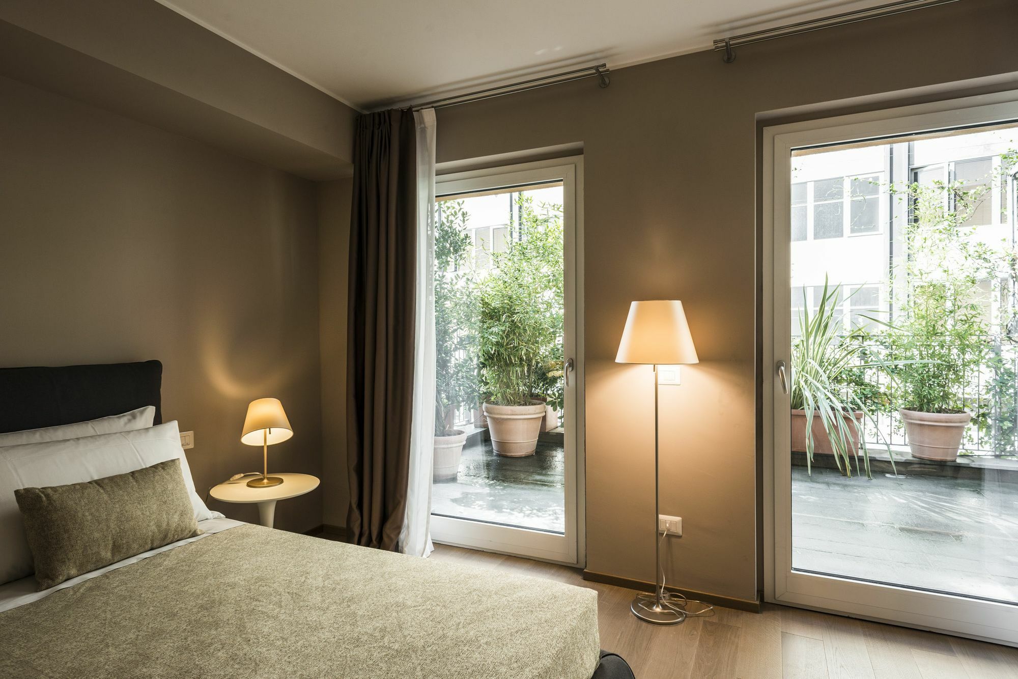 Myplace Corso Como 11 Apartments Мілан Екстер'єр фото