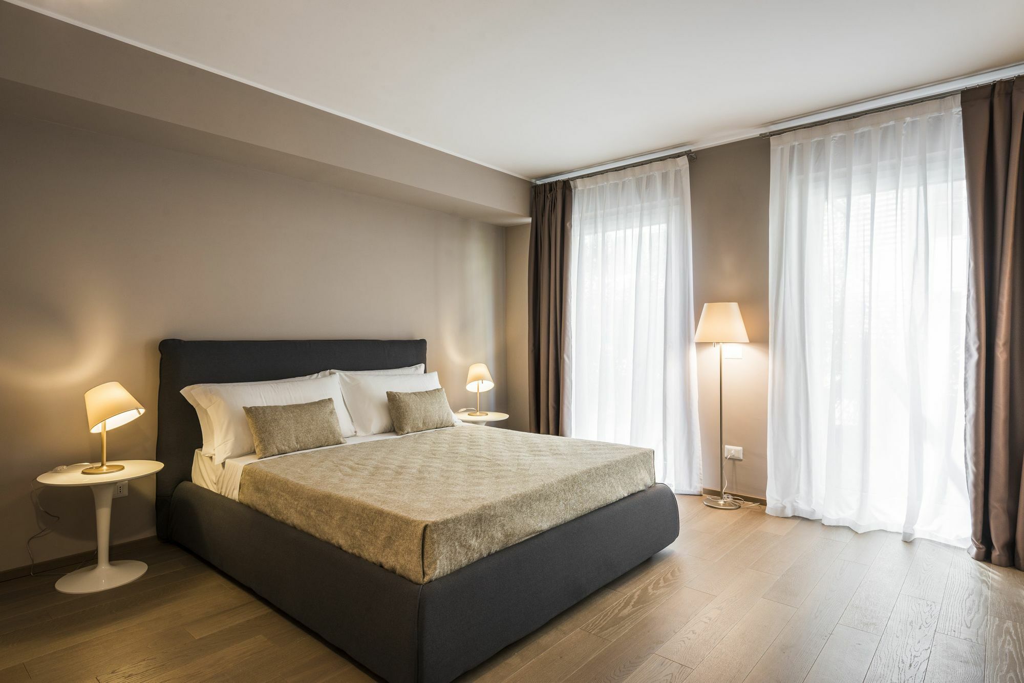 Myplace Corso Como 11 Apartments Мілан Екстер'єр фото
